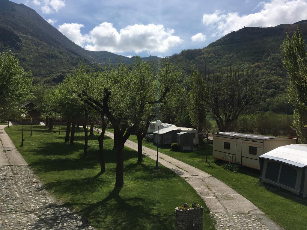Camping Boneta Barruera Eksteriør bilde