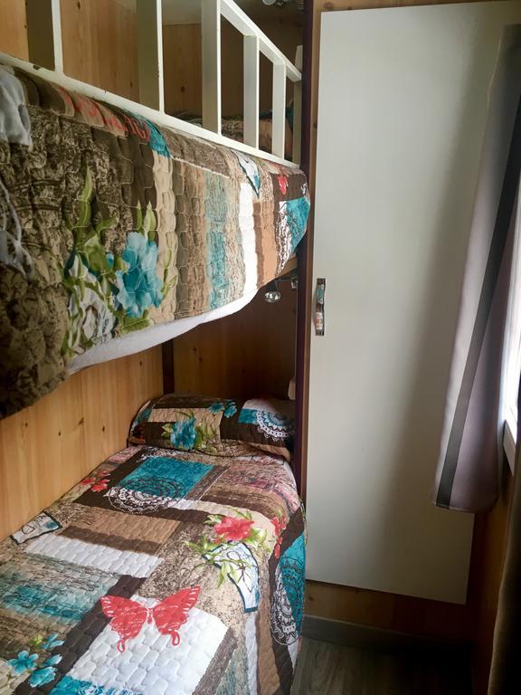 Camping Boneta Barruera Eksteriør bilde
